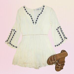 LUSH Embroidered Long Sleeve Romper – White/Blue (S)